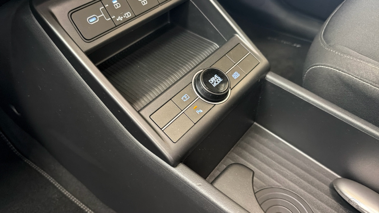 Hyundai KONA 160kW Advance 65kWh 5dr Auto Electric Hatchback